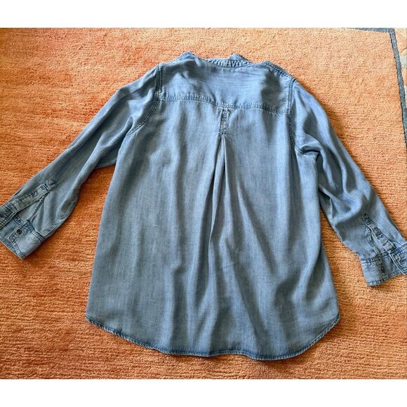 Velvet Heart Tencel Chambray Button Down Shirt Light Blue 1X - Picture 7 of 9